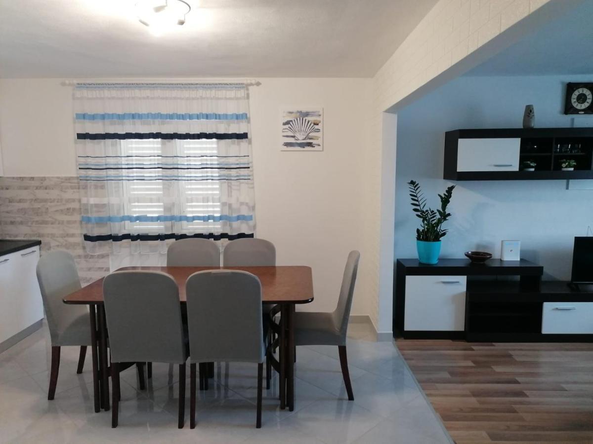 Apartment Slavica Трогир Экстерьер фото