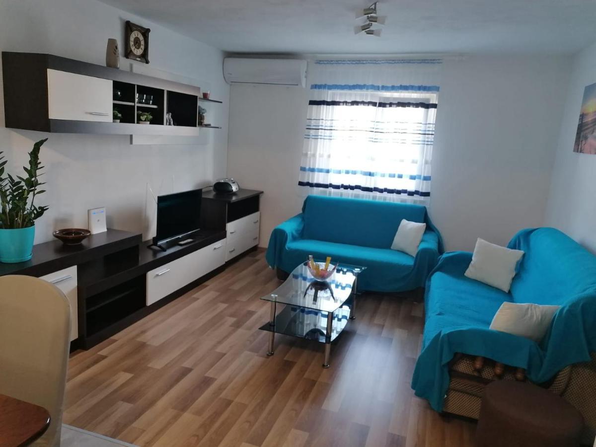 Apartment Slavica Трогир Экстерьер фото
