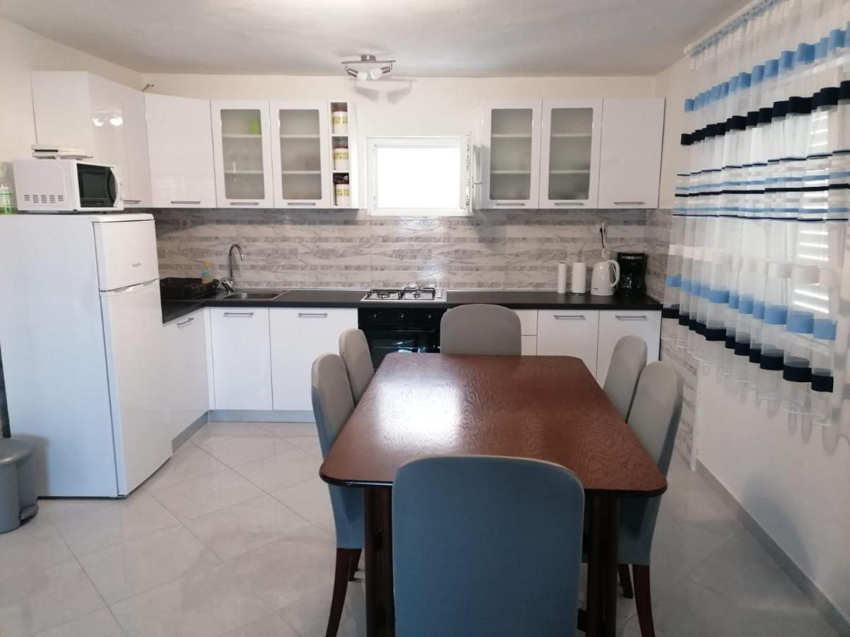 Apartment Slavica Трогир Экстерьер фото