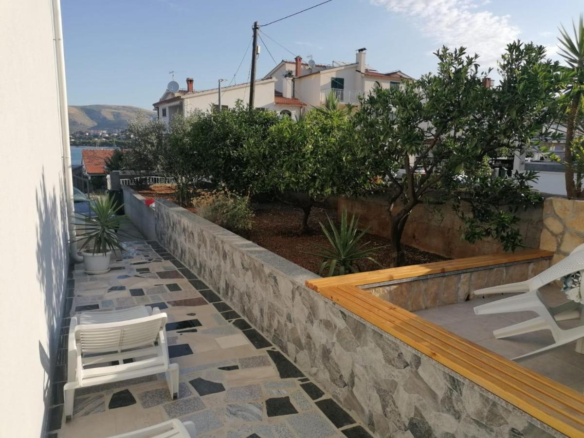 Apartment Slavica Трогир Экстерьер фото